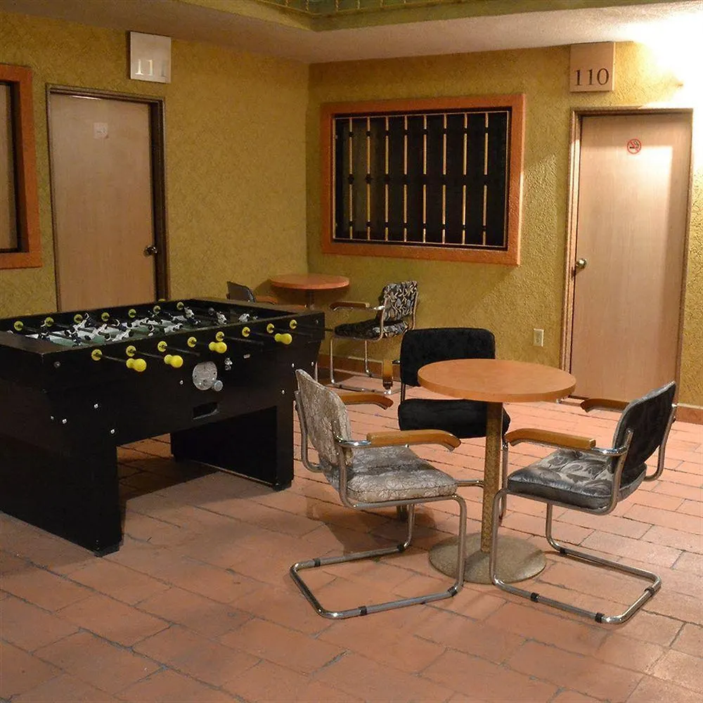 Capital O Hotel Valencia Puebla