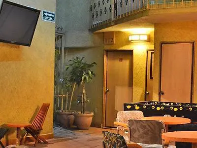 Capital O Hotel Valencia Puebla