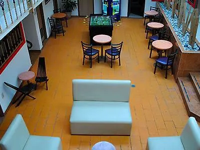 Capital O Hotel Valencia Puebla