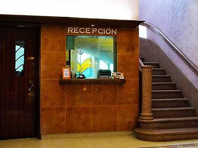 Capital O Hotel Valencia Puebla