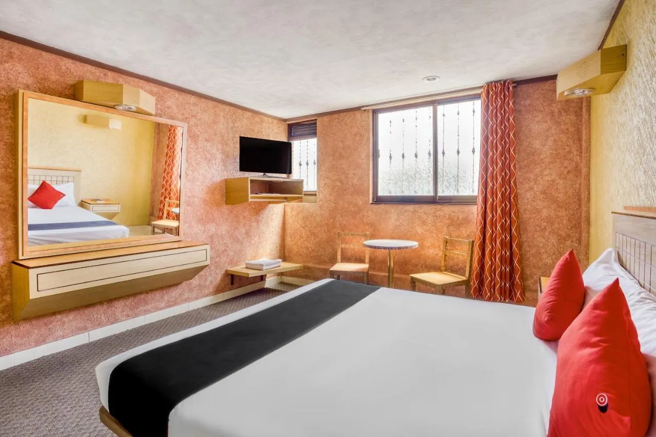 Capital O Hotel Valencia Puebla